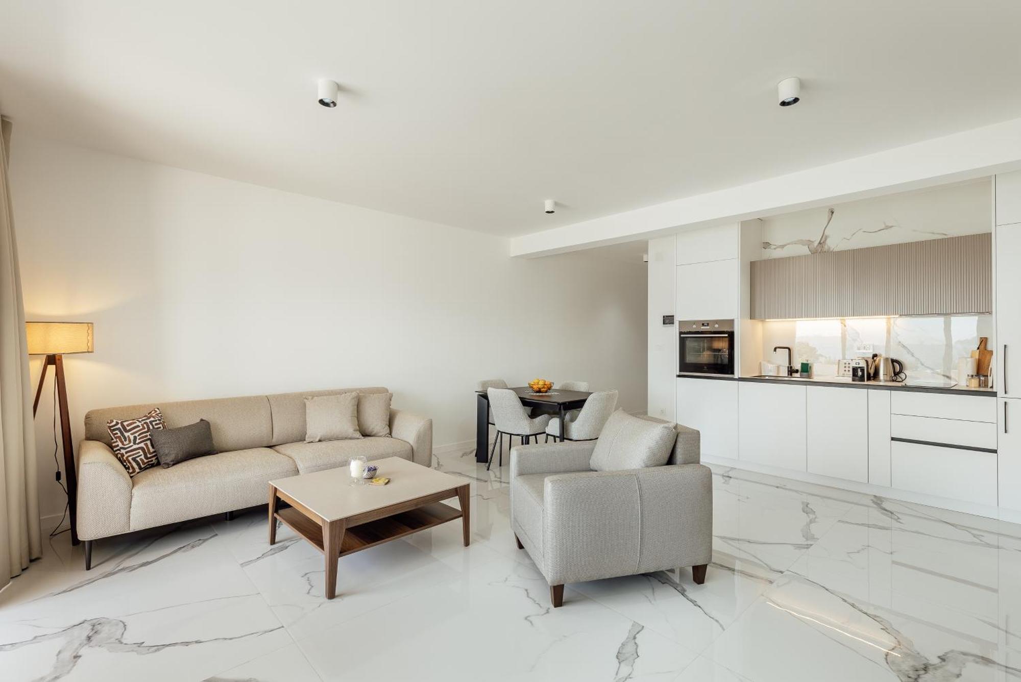 Savina Beachfront Oasis Херцег-Новий Екстер'єр фото